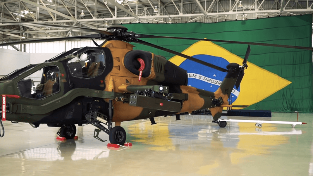 T129 Atak Helikopteri Brezilya'da uçuşa hazırlanıyor.